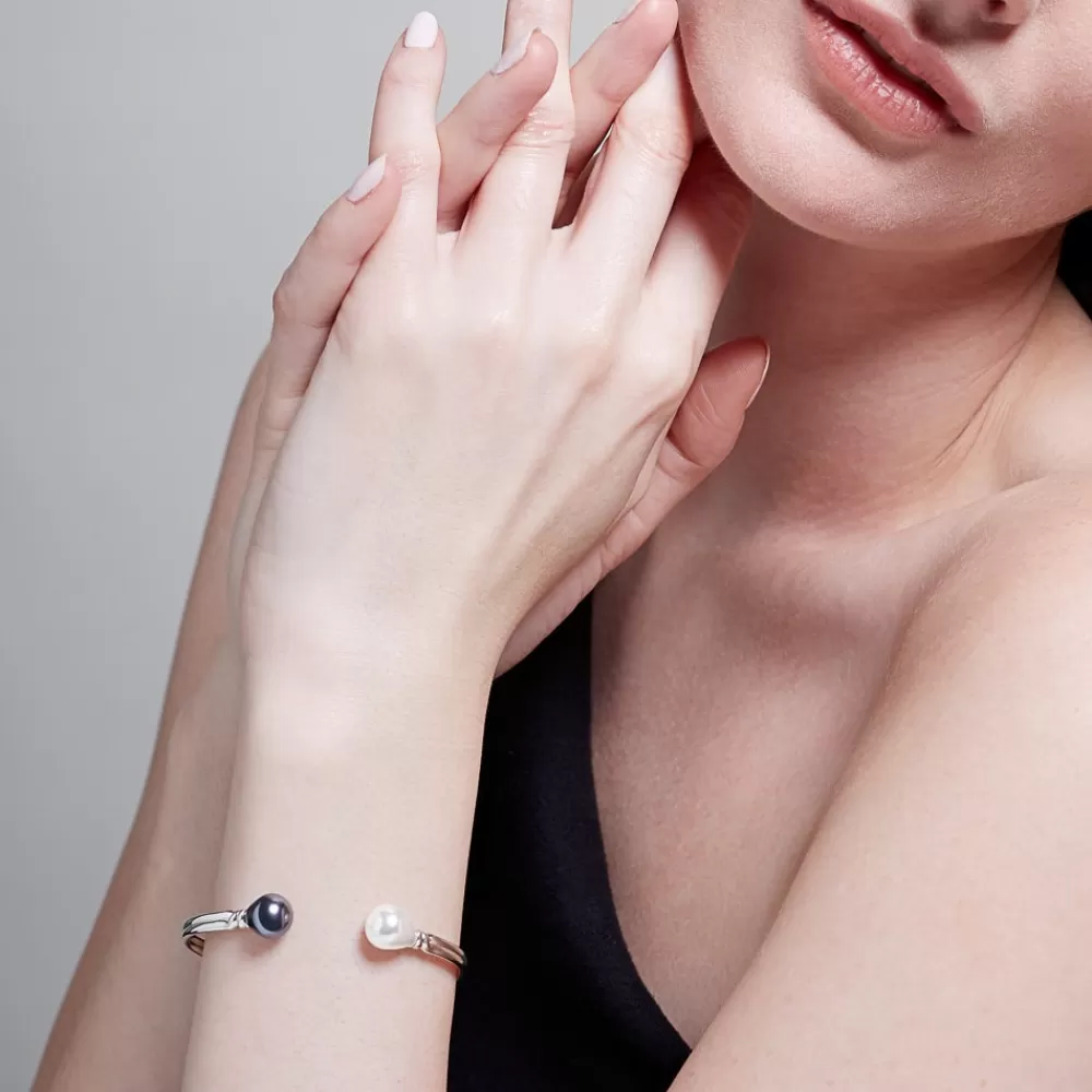 Best Sale Venus Pearl Silver Cuff, Black/White Bracelets